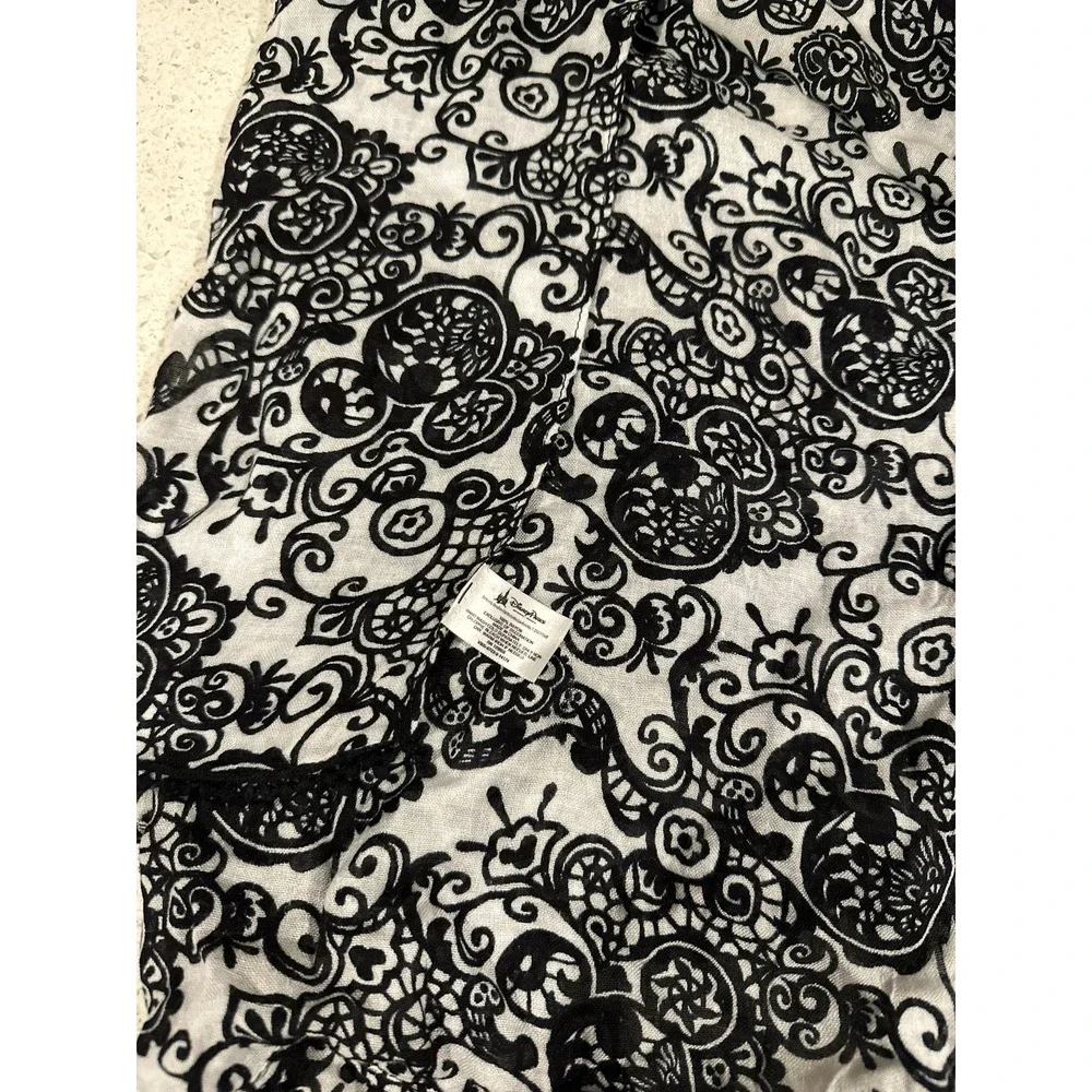 Disney Parks Black Colored Mickey Filigree‎ Scarf